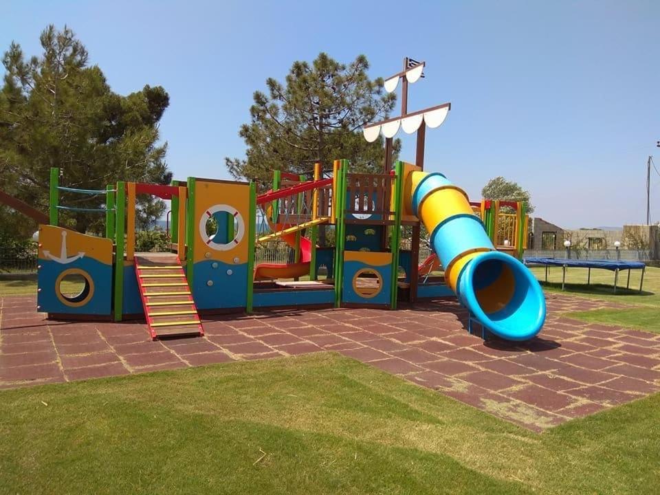 Vosporos Hotel Komotini Eksteriør billede